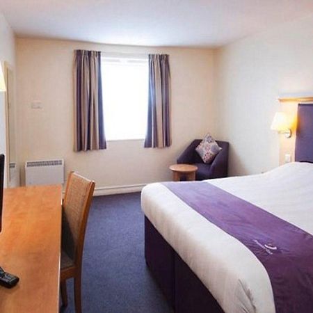 Premier Inn Кілмарнок Екстер'єр фото